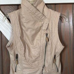 Women’s / Girls Stylish Tan Sherpa Lined Vest